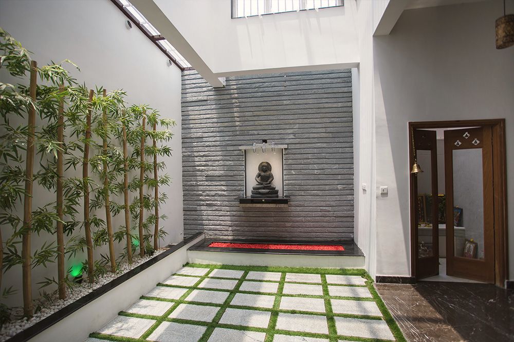 Courtyard with green wall, residence