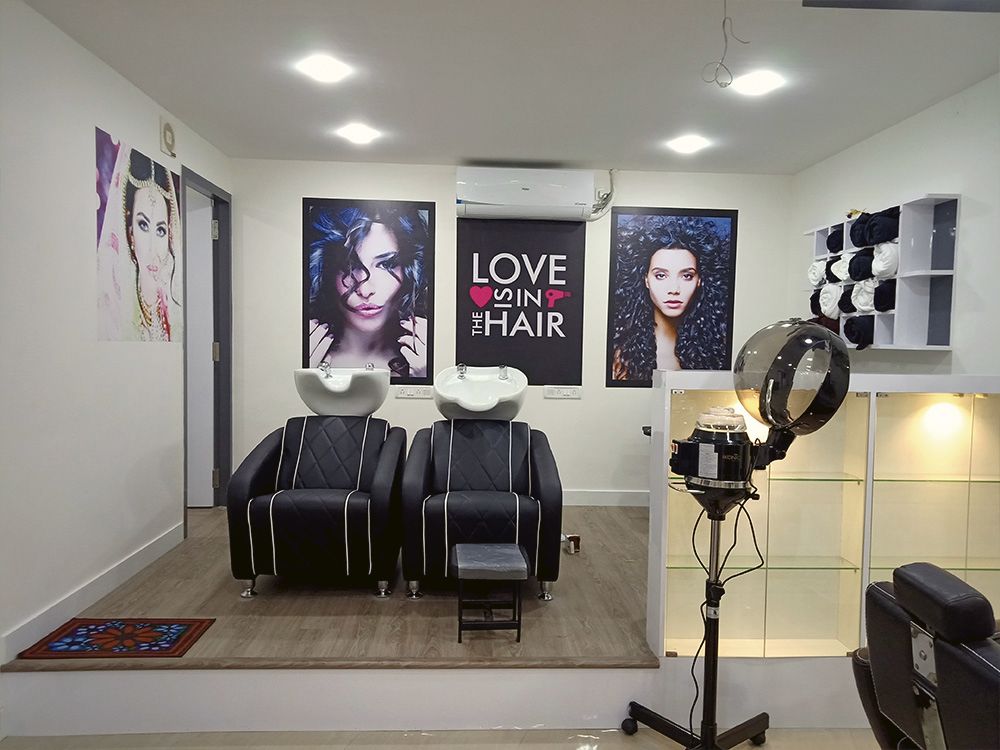 Salon, VV Puram, Bengaluru